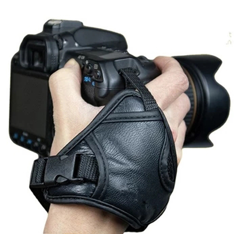 Cinturino da polso morbido con - Camera Strap Leather recensione e prezzo