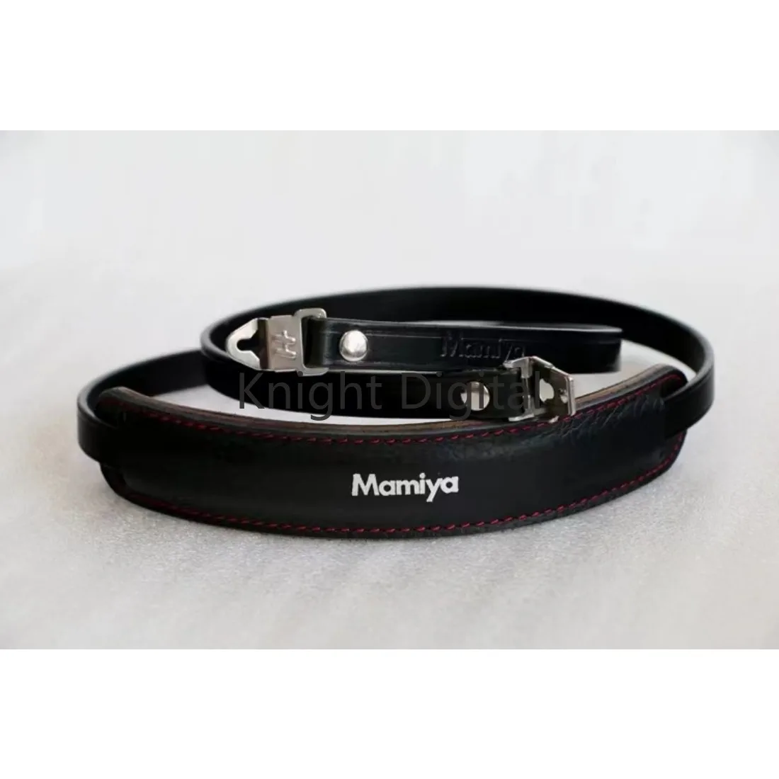 Ampia tracolla in pura pelle C - Camera Strap Leather recensione e prezzo