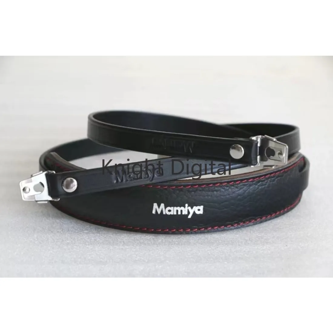 Ampia tracolla in pura pelle C - Camera Strap Leather recensione e prezzo